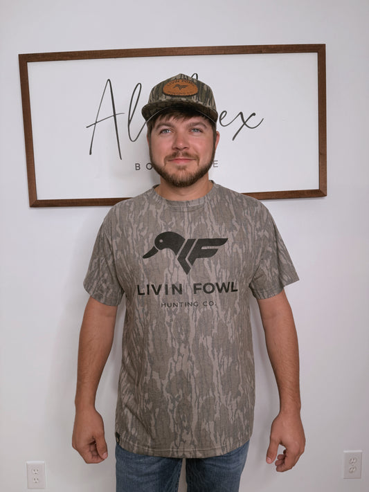 Livin Men’s Mossy Oak Tee