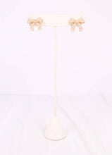 Paige Pearl Bow Earring GOLD