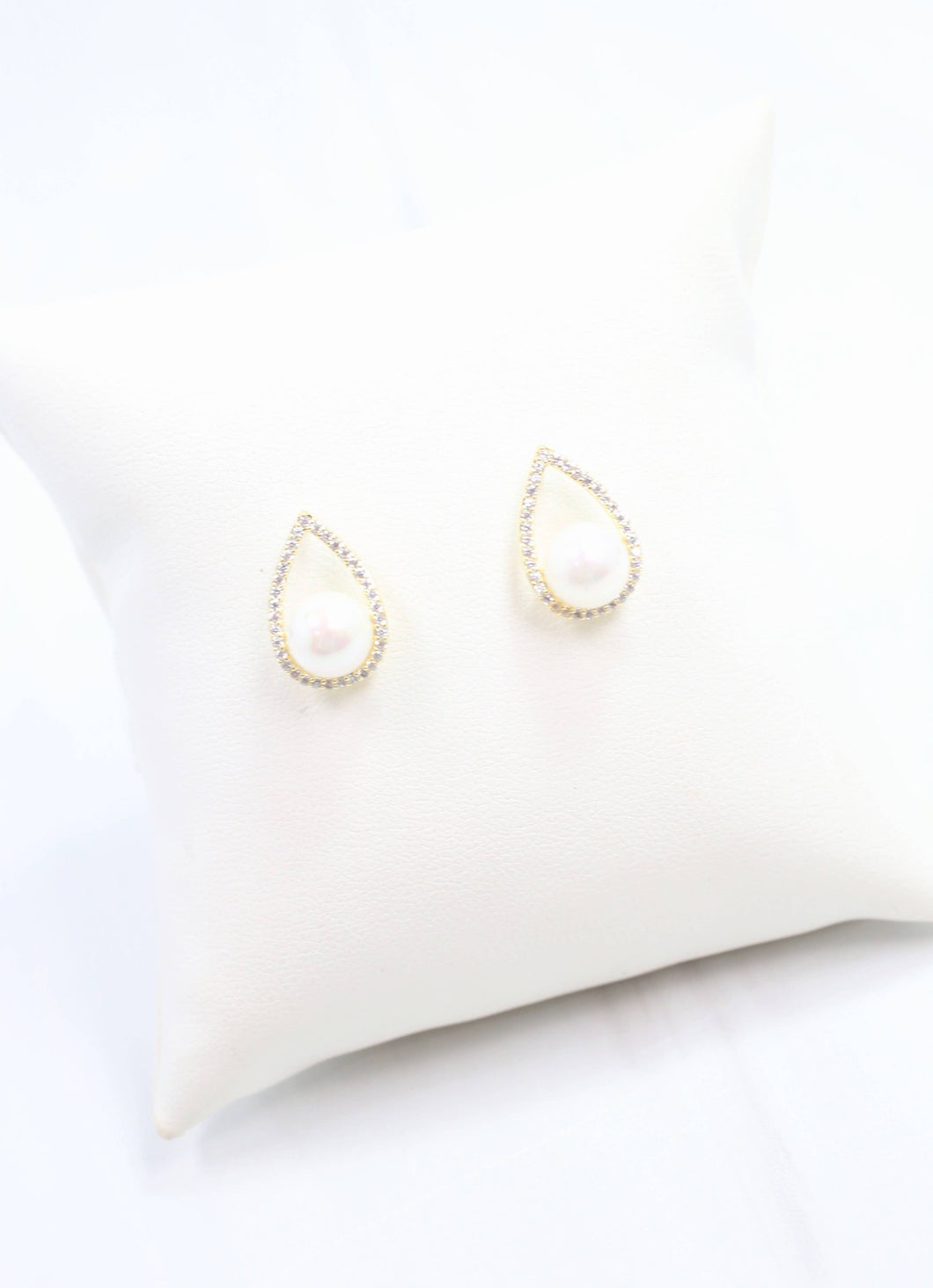 Keaton Pearl CZ Earring Gold