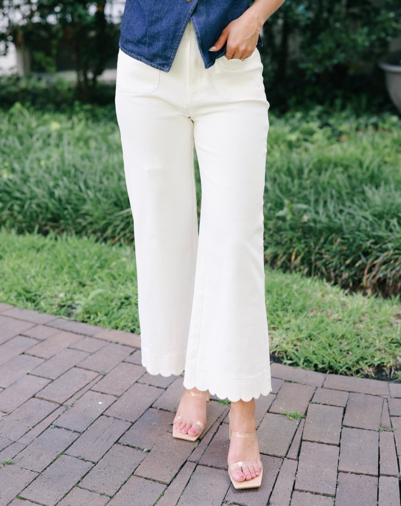 “Sweetheart” Scalloped Pants