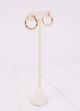 Caroline Hill Hemmingford Twisted Hoop Earring