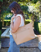 Jayden Tote Tan