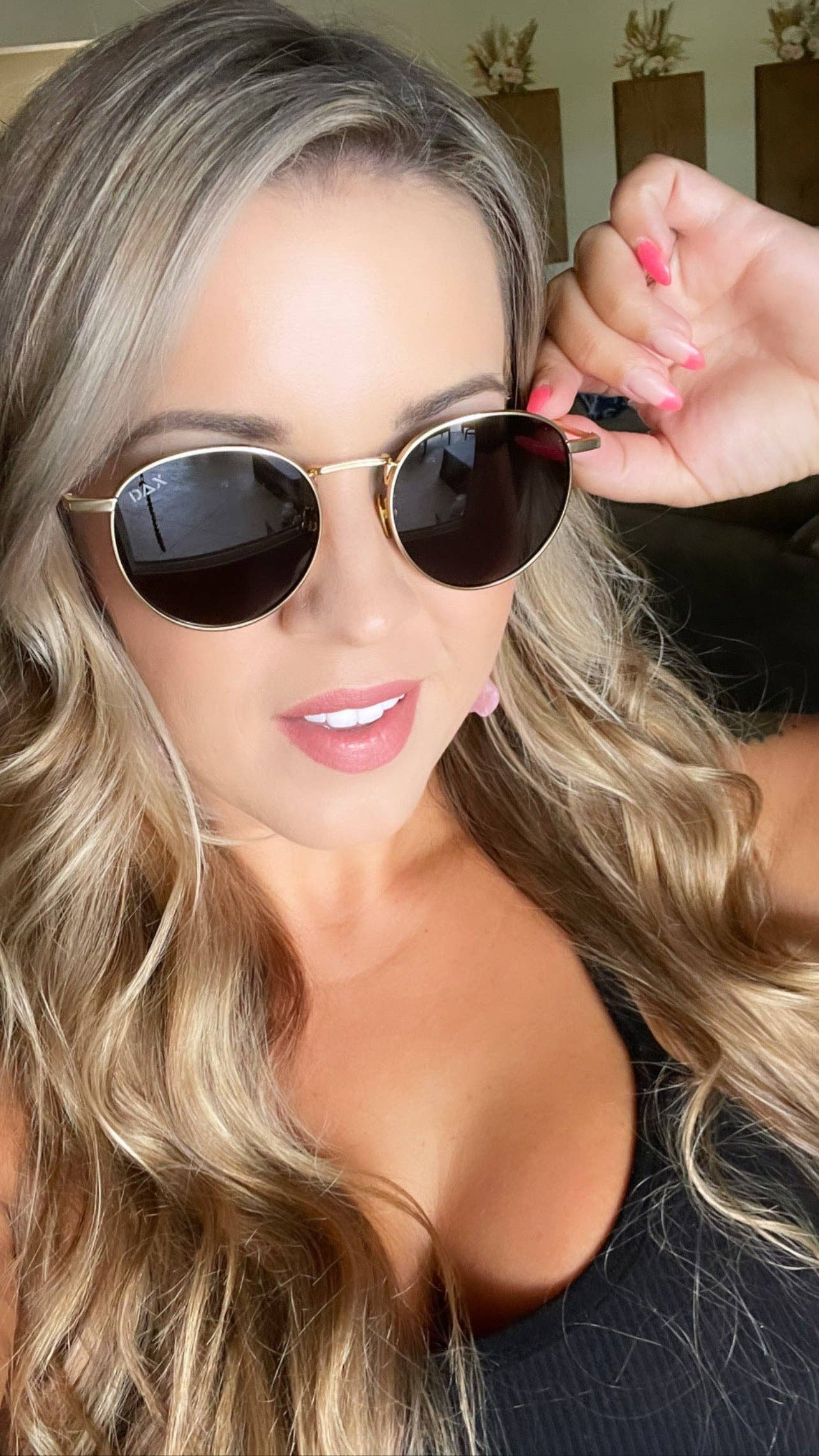 DAX Eyewear: Luna