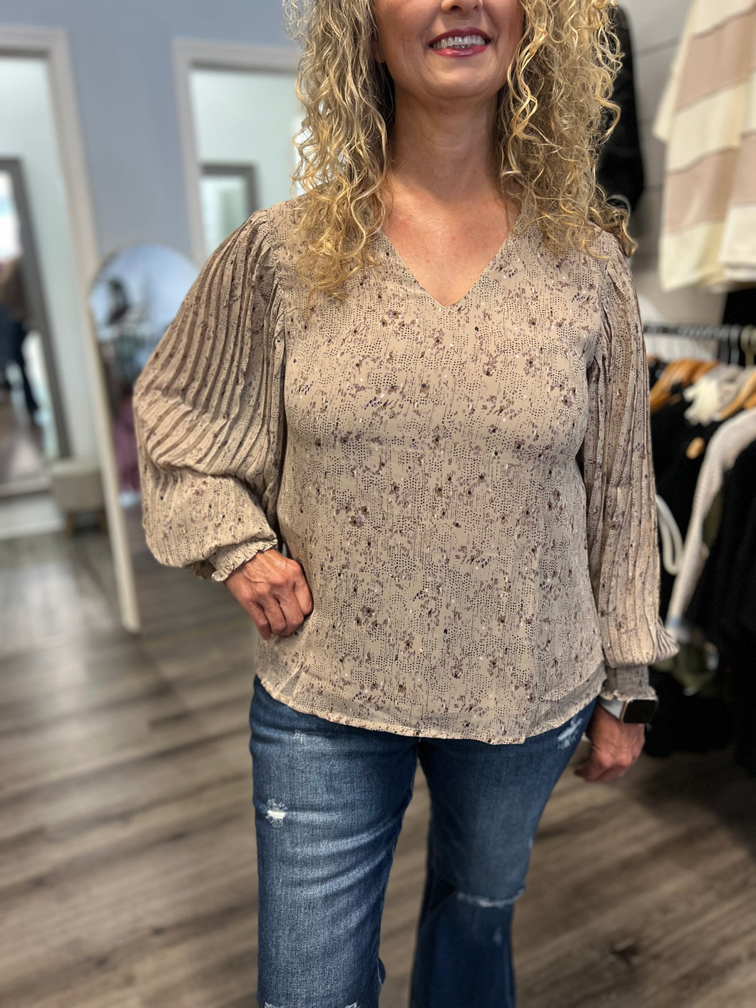 "A lot More Free" Printed Top